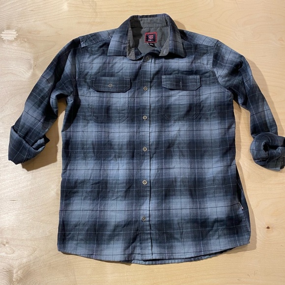 Swiss Tech Gray Plaid Button-Up Shirt Medium (38-40) (JH) - Picture 2 of 13